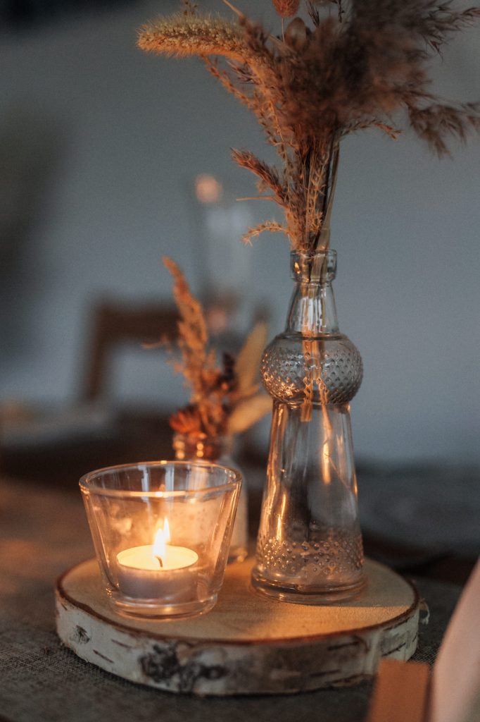 hochzeitsdeko mieten; hochzeitsdeko leihen; hochzeitsdeko leihen rostock; dekoverleih rostock; dekoverleih hochzeit; dekoleihen; dekomieten; hochzeitsdekoration leihen; hochzeitsverleih rostock; vintagedeko; windlichter mieten